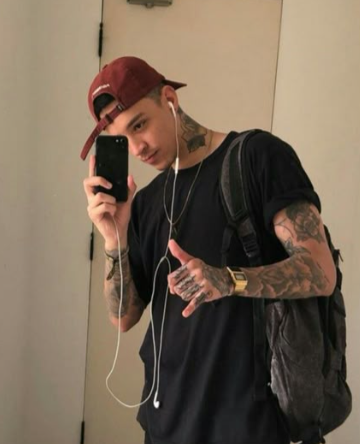 <em><strong>Ricardo L.</strong></em>